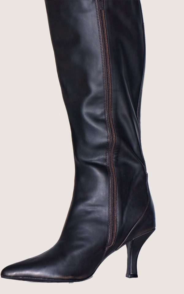 8faf717913eabee1d8f5139ce92c4f52dd6e808c_CNL4040_4_black_burnish_wide_fit_pu_point_toe_high_stiletto_heel_knee_high_boots