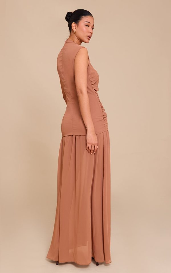 9094dcbc4a1c69d4654552e04f59003178402aac_CNM7934_2_mocha_chiffon_ruched_dropped_waist_sleeveless_maxi_dress