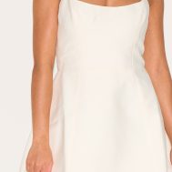 91fde1b5457f773896cd91d5be17ee490e4fe9e6_CNL9169_4_petite_white_structured_shift_dress