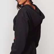 93104b55eedb025c23b6b9315495efc0d6fe9a50_CNK1544_2_prettylittlething_black_elasticated_hem_zip_up_hoodie