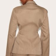 932d8bf48aa71d223a5ae5e27f2a163f612c5555_CNL9296_2_light_brown_tailored_woven_cinch_waist_blazer