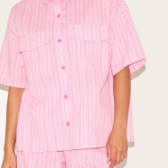 94286b670b0da3296de1b702e5edab7a838062f2_CNM4398_4_petite_pink_pinstripe_oversized_short_sleeve_shirt