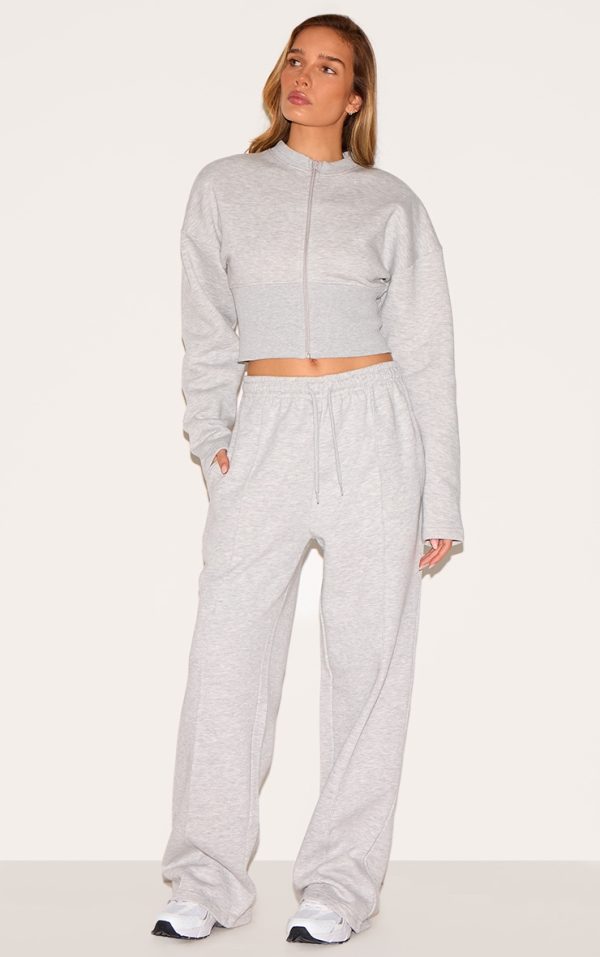 9478935868a33ccee0f738e51037c4cbb78a2aec_CNL9047_1_ash_grey_wide_leg_seam_detail_joggers
