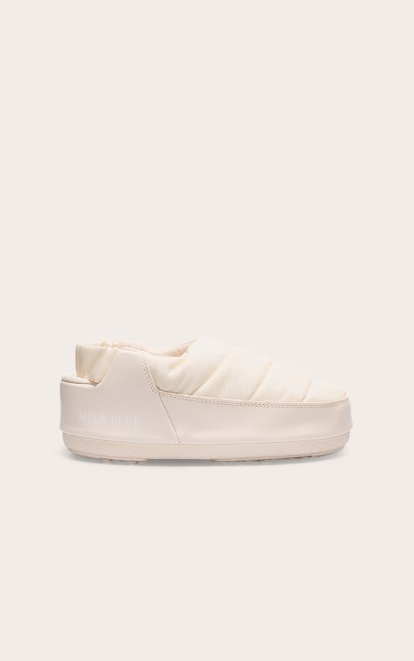 97de12c5b68f8e85377bb49515d5087f1d604981_CND9729_1_moon_boot_cream_sandal_band_nylon