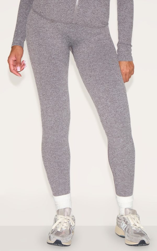 982a9339607b5f9a283f6a42e861f64c52d37157_CNG7174_2_maternity_chocolate_contour_rib_high_waist_leggings