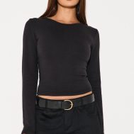 996fade99632388bd338d37d8fd2d0d9880d199f_CNL8037_1_black_interlock_long_sleeve_top