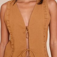 9995cb922f1c493be5319dd9c14be434869158f7_CNM3936_4_tan_tie_front_sleeveless_top