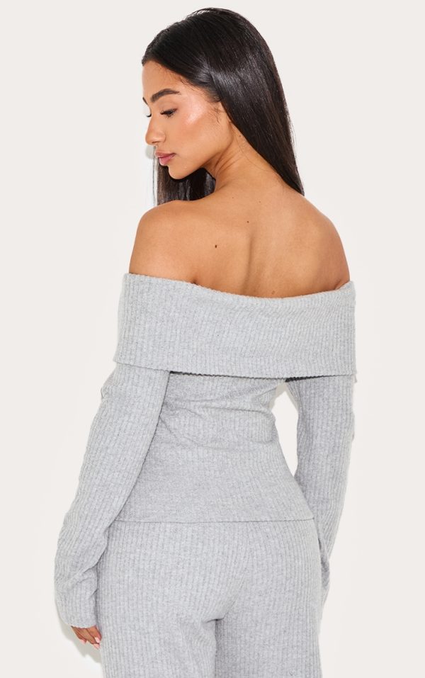 9c9305860f91a2240a3bdc51a30f702338b79980_CNL8403_2_petite_grey_ribbed_bardot_long_top