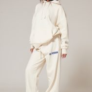 9cfb138fcf10c004881ebe12b8993a72212821b3_CNK1745_1_prettylittlething_sand_premium_studio_print_cuffed_joggers