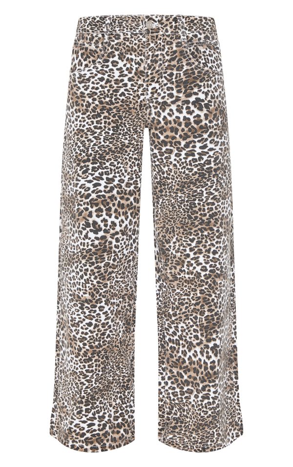 9f1c3d86f24cc32f7fb236671c67a0db14de675d_CNL0364_5_leopard_print_high_waist_wide_leg_jeans