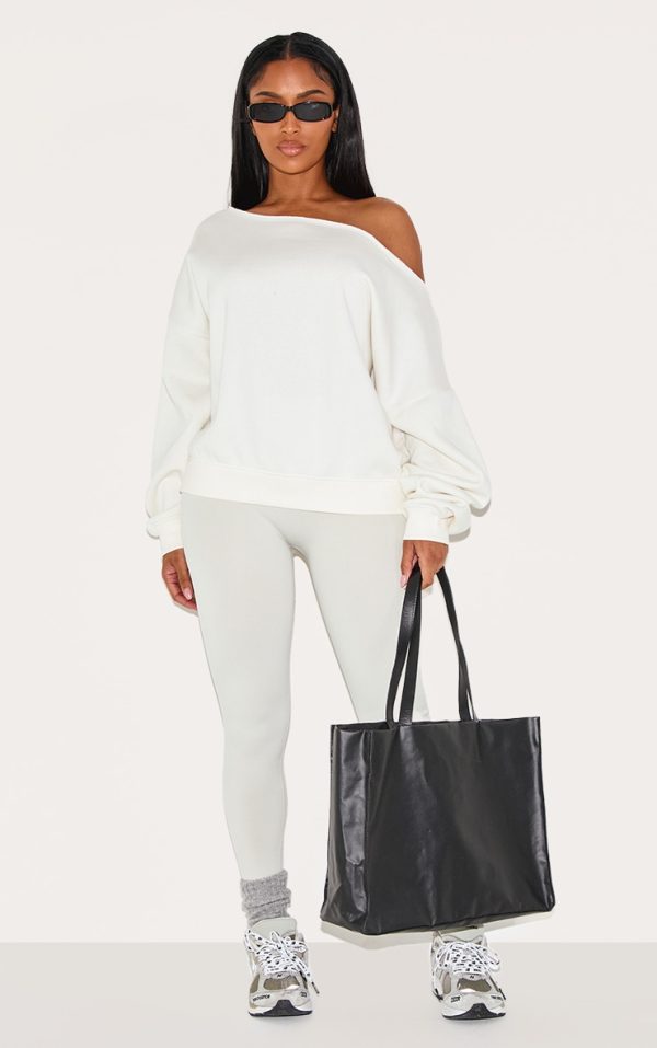9f39ac2ab900155f900652b104fa76fd96f7ff1e_CNM0953_3_shape_cream_sweat_raw_edge_slouch_sweatshirt