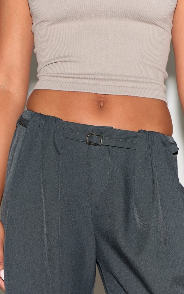 a133e3157bf345c1df01b05ac6b31e86972f4934_CNL9714_4_slate_grey_woven_pleated_belt_detail_wide_leg_trousers