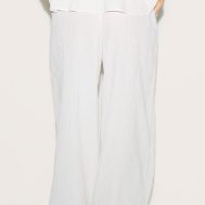 a3905bc616f3853970f94acfab724c840dedfcf4_CNM1912_3_white_woven_textured_straight_leg_trousers