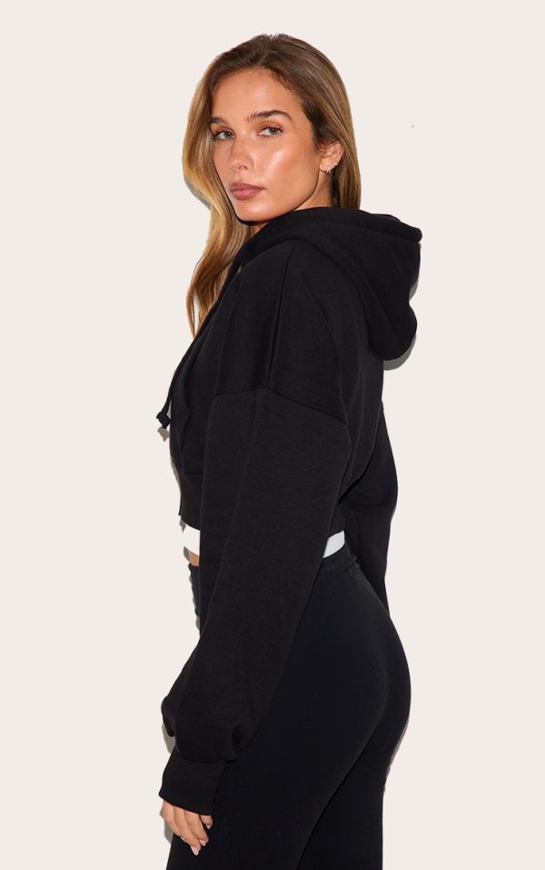 a56742dc6d8ffcbdc1b308b300463787b0f50f3f_CNK2058_2_black_zip_up_pocket_detail_cropped_hoodie