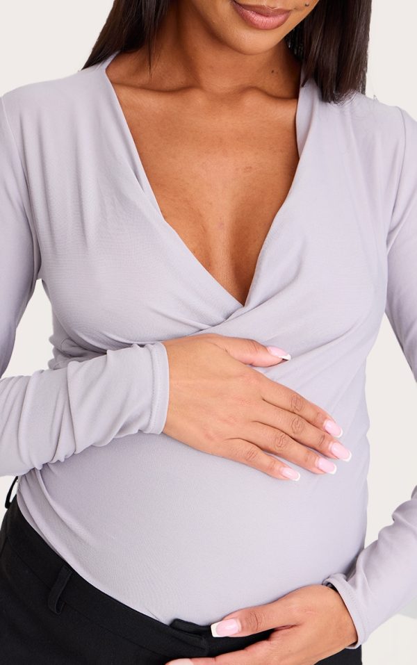 a86f840a69f85b803df993e94cc98744a4027cf0_CNM2876_4_maternity_light_grey_soft_touch_ruched_long_sleeve_longline_top