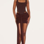 a8906580169b0e9755ad9a36e5284df5070a425b_CNM7958_1_chocolate_double_layer_slinky_knot_detail_mini_skirt