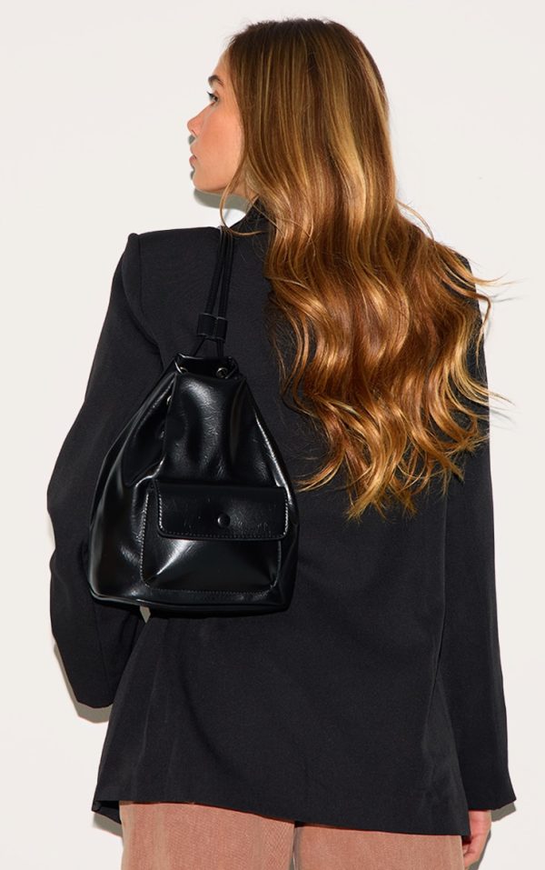 aa75374bc6246a679c2eba902aacc221292a5f97_CNL9842_5_black_pu_pocket_backpack