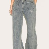 aeebe13b75e76dd773e9d5db1601ec23d1b1d1ed_CNM0948_3_vintage_mid_rise_straight_leg_jeans