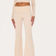 b09723a7ebd900ae268f15dee9b43204c7cdd72b_CNL2586_2_beige_rib_low_rise_foldover_flared_trousers