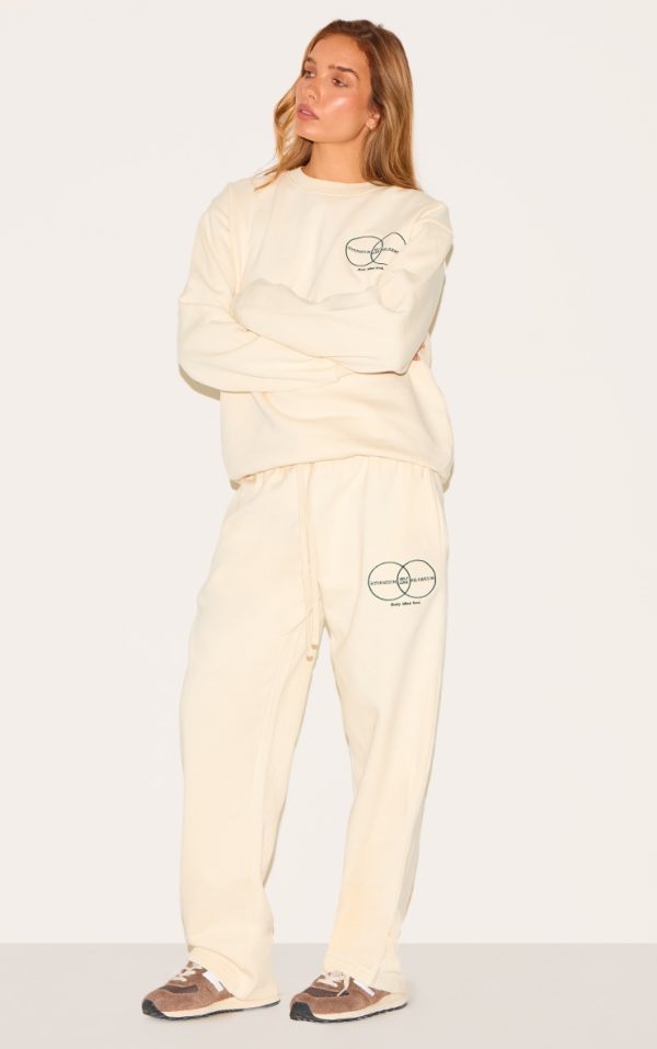 b186242b2686e76eb7ab85e021d1cf8b6345f885_CNL8275_1_cream_circle_wellness_premium_print_straight_leg_joggers
