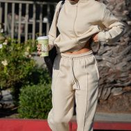 b3271eb5ae2e718a0f0464537a7d081a1372b642_CNK3525_3_beige_seam_detail_zip_through_sweatshirt