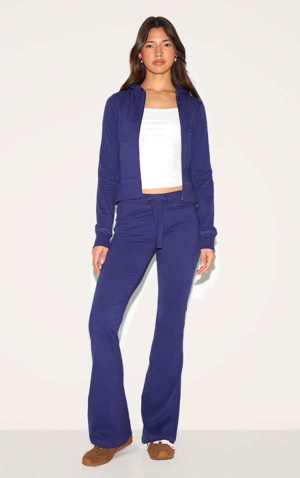 b3ebb31e6ddd538916ed6d764298cdea60129282_CNN0642_3_indigo_blue_zip_up_fitted_track_top