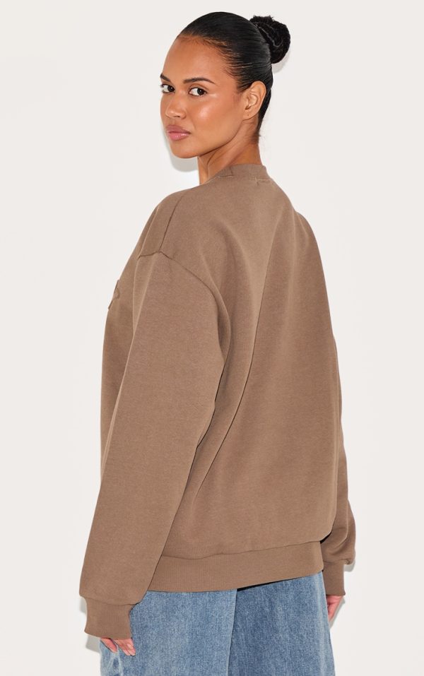 b4b24ce2adcce4dea459fd0541a67f526da358f1_CNM0206_2_taupe_premium_norway_embossed_sweatshirt