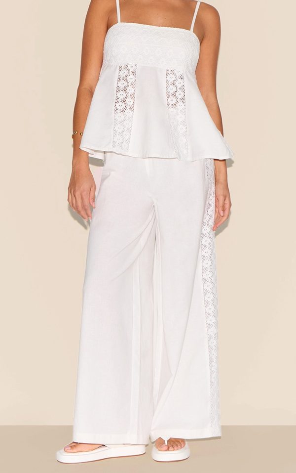 b87d80c01074bf1ab0952b9cebe1ecc47c66560b_CNM5458_2_petite_white_linen_look_crochet_side_detail_wide_leg_trousers
