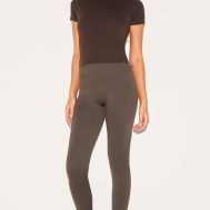 baa66311376aa34608e834986cc8603d6c409e60_CNG4229_1_espresso_seamless_high_waist_gym_leggings