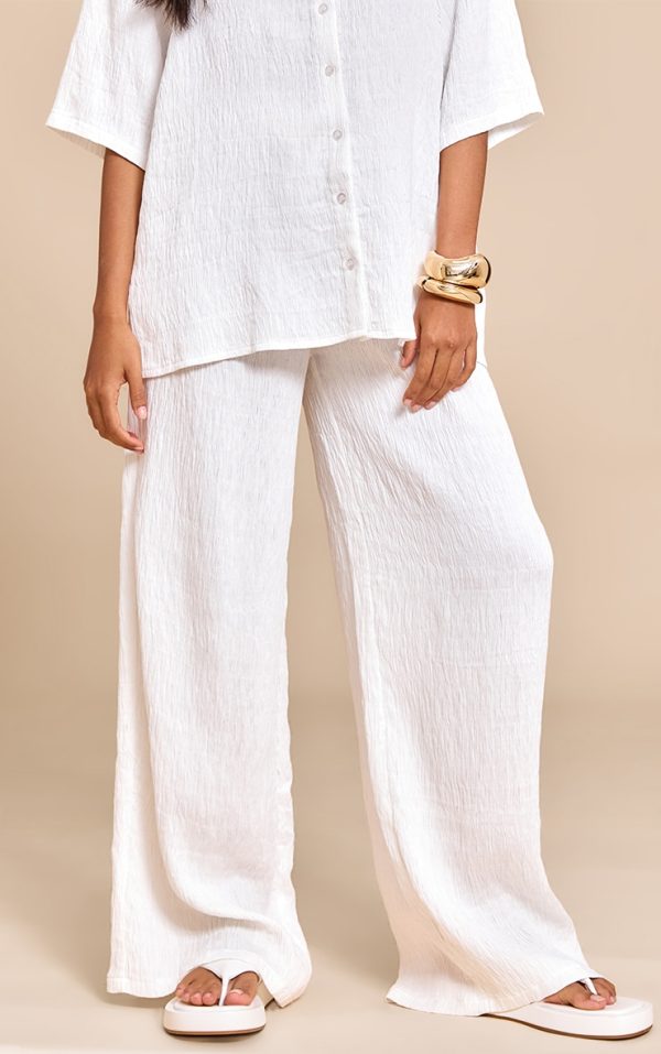 bcbba907d01f9f301b0ebc55f37c16fcfd7f5b82_CNM1744_2_white_textured_woven_drawstring_wide_leg_trouser
