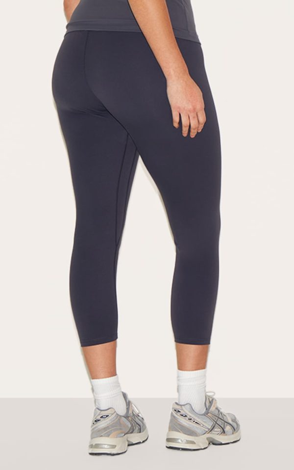 c0c26f48560b82e9153760006695debfeb068da7_CNL5114_7_charcoal_sculpt_cropped_gym_leggings