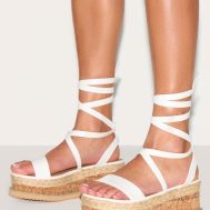 c149f868dc902354a495ed19d17e33f6bfce70b9_CLR0867_5_niella_white_espadrille_flatform_sandals