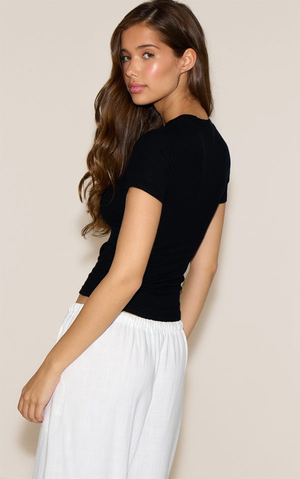 c227fbcd0c91884b4d7d6ee27e55d98ea3839b96_CNM9845_2_black_soft_rib_crew_neck_short_sleeve_top