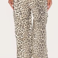 c2f49c46a7507c9e7cb1964ec597ca0a642b95ca_CNL0669_2_shape_leopard_denim_wide_leg_jeans