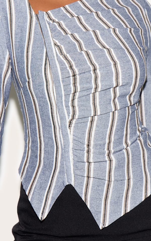 c3dd2abb507da296fcefe05bb2f8b28a75abf854_CNM3877_4_blue_striped_asymmetric_hem_top