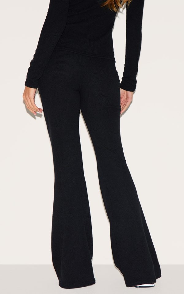 c5ff71826d0a4b98af3a949f132ebea5095d7c12_CNK5177_3_black_rib_high_waist_flares