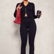 c68077f6983eed032cb850857a305a3e72fbdeee_CMU1771_1_black_contour_rib_double_zip_top