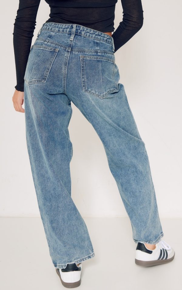 c7bb8adf32d7fd1ab6e92626b9f5f665bfbc45ed_cnf1420_3_petite_vintage_wash_rigid_low_rise_straight_leg_jeans