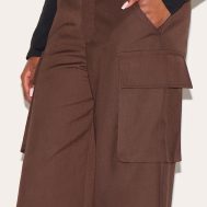 c8ebb668343870a4e44f29eef438c08facff9934_CNM0910_4_deep_chocolate_woven_pocket_detail_straight_leg_trouser