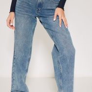 c90bc2e48a14dd8ed4839fe3f09313ea71a635b8_cnf1420_2_petite_vintage_wash_rigid_low_rise_straight_leg_jeans