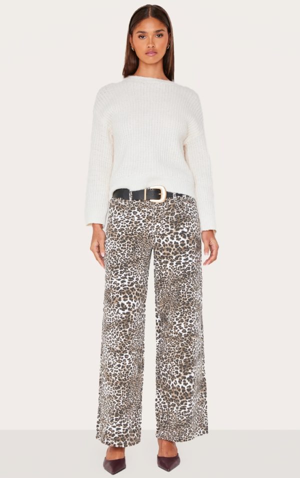 ca3fcc06b64ff6f66296a13327264dac22a13b58_CNL0364_1_leopard_print_high_waist_wide_leg_jeans