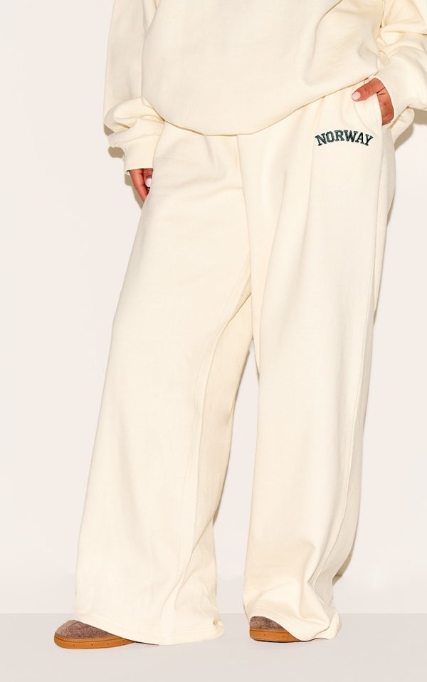 cb5ede6d706964d5f7e619face8dcebe46da7765_CNM1363_2_plus_cream_premium_embroidered_norway_wide_leg_jogger
