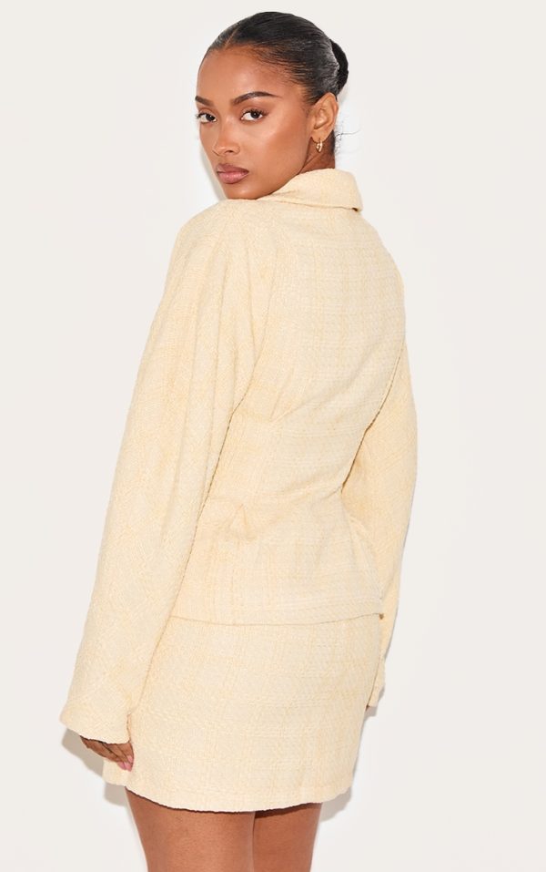 cd4cd1bb57f69e03efa8f142bbf5ba82a265d2e2_CNM0961_2_shape_vanilla_premium_buckle_cinched_cocoon_sleeve_hammered_button_blazer