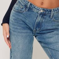 cf56a25b15f50bc9205d9dd072dced9e51c3ad9e_cnf1420_4_petite_vintage_wash_rigid_low_rise_straight_leg_jeans