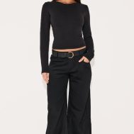 d5974fe40018fe67f993c83ebcdf739c37b7ea83_CNL8037_3_black_interlock_long_sleeve_top