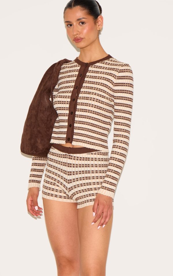 d6f7404127200f99026b77744c1ed9d40a8a1f75_CNN1996_5_tall_chocolate_stripe_knitted_shorts