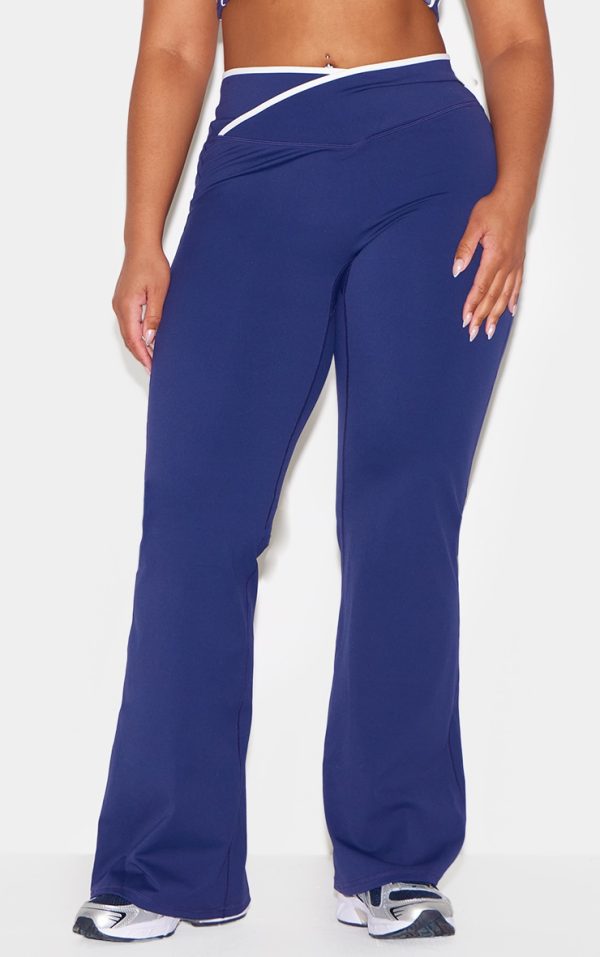 d6ff97271366a1c88966b804c3ac7ac1ac4b0aa0_CNL8675_7_forest_green_sculpt_binding_wrap_contrast_waist_yoga_pants