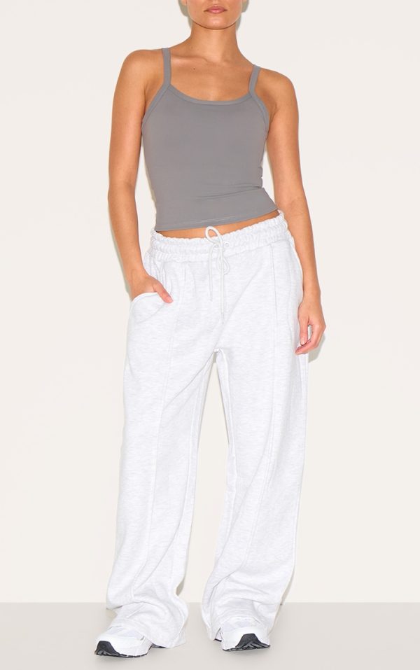 d7fe34564b40a4427a1440d6d212df23aec74982_CNI1901_2_petite_ash_grey_wide_leg_seam_detail_joggers