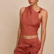 da3b8de034142fb4b16c3fedceda4d39631db0ae_CNM6158_4_rust_bead_detail_mini_skirt