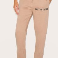 dd7c2226a7bb9851024086b44f04601ccb500c0d_CNE5657_2_prettylittlething_mocha_cuffed_high_waisted_joggers